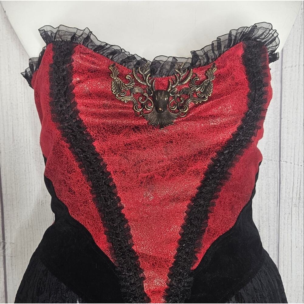 Devil Fashion Steampunk Basque Corset Top with Lace Skirt & Bustle, size M/L - Picture 2 of 10